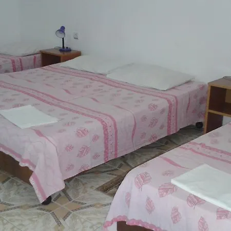 Vila Lucky-3